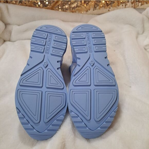 NWOT Kenneth Cole Sneaker - Picture 8 of 9
